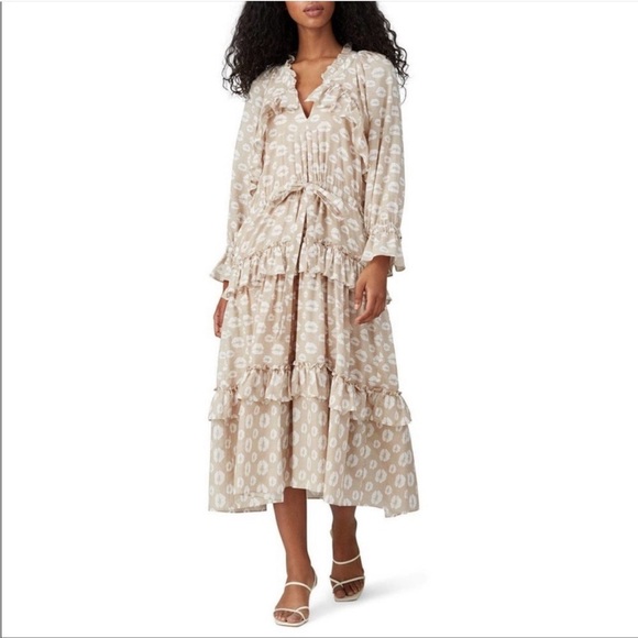 Hofmann Copenhagen Beige Lips Tiered Midi Dress - Picture 1 of 7